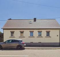 Kleiner Garten, großes Wohlgefühl - Ihr neues Einfamilienhaus - Heusweiler / Holz