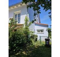 Sehr exklusive Doppelhaushälfte in Garching - Modernes Juwel zwischen Forschung und Natur - Garching bei München