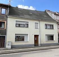 Wohnhaus mit großem Grundstück in Waltershausen!