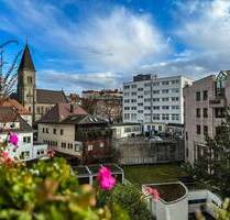 Wohnen im Herzen der Stadt: Exklusive Wohnung am Friedrich-List-Platz mit Aufzug! - Böblingen