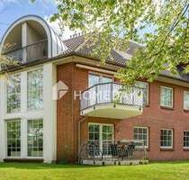 Moderne 100 m² Wohnung mit Sonnenbalkon und zwei Tiefgaragen Stellplätzen - Norderstedt Harksheide