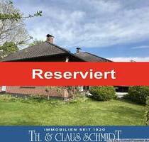 ***Reserviert*** Großzügiger Winkelbungalow mit gr. Keller in ruhiger Sackgassenlage nahe OL - Rastede Ipwege