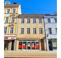 Charmantes Mehrfamilienhaus mit 3 Wohneinheiten und einer Ladenfläche in erstklassiger Lage! - Brandenburg an der Havel Neustadt