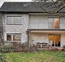 Familienfreundliches Einfamilienhaus mit großem Garten, 7,5 Zimmern & idyllischer Lage in Monheim - Monheim Baumberg Alt-Baumberg