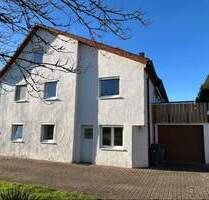 Familienfreundliches Haus mit Potenzial in ruhiger Wohnlage - Mönchsroth