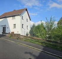 Modernisiertes freistehendes Einfamilienhaus mit Garten in Edermünde
