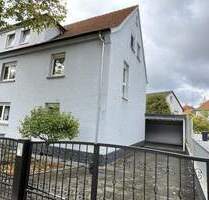 Schickes Zweifamilienhaus in Bad Vilbeler Waldnähe!