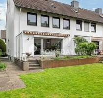 Seelze: Gepflegtes Reihenendhaus mit Garage, Keller und guter S-Bahn-Anbindung
