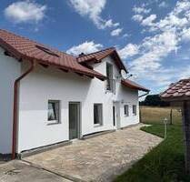 Besonders ruhig, charmantes älteres Einfamilienhaus in der Nähe von Wurmsham