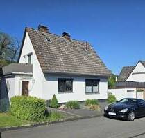 Freistehendes Einfamilienhaus mit Keller, Garten & Garage - Schauenburg Hoof