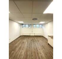 Helle und moderne Ladenfläche in Düsseldorf - Ab sofort!