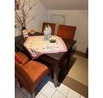 Schöne 2 Zimmer-DG Wohnung mit Balkon - Bad Zwesten