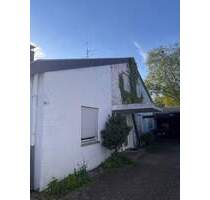 PRIVAT! - Attraktives 8-Zimmer-Mehrfamilienhaus mit Garage in Kehl