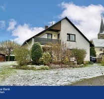 Solides Zweifamilienhaus in ländlicher Idylle und ruhiger Nachbarschaft - perfekt für Familien! - Dörentrup Bega