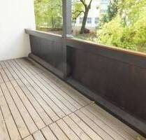 SOFORT BEZIEHBAR: Großzügige 2-Zimmer-Wohnung mit EBK, geräumigen Balkon und Aufzug in Traumlage in Gohlis - Leipzig Gohlis-Mitte