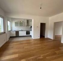 2 Raum Wohnung mit offener Einbauküche - Düsseldorf Oberbilk
