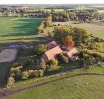 Pferdehof zu verkaufen - 475.000,00 EUR Kaufpreis, ca.  360,00 m² Wohnfläche in Martfeld (PLZ: 27327) Hustedt