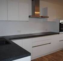 Großzügige u. helle 3Zi.-Whg. - 1.195,00 EUR Kaltmiete, ca.  95,30 m² Wohnfläche in Roth (PLZ: 91154)