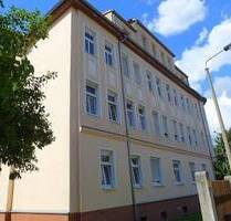 Ab Sept. 2025: 3-Zimmer-Wohnung mit Laminatboden, Balkon, Einbauküche & kleinem Bad mit Dusche - Leipzig Sellerhausen-Stünz