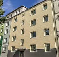 Attraktives Investment in der Feldstadt - gepflegtes Mehrfamilienhaus mit stabilem Faktor 16,24! - Schwerin