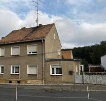 Dahlenberg bei Trossin: Großes EFH mit rd. 169 m² Wfl.; rd. 1.021 m² Grdstk. am Heidewald gelegen!!!