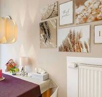 Zwei Zimmer, eine Großloggia... ein sonniger Blickfang in Bremens begehrter Lage