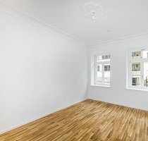 Altbauwohnung in neuem Gewand: 3 Zimmer, modernes Wannen-Duschbad, Gäste-WC & Balkon - Leipzig Reudnitz-Thonberg