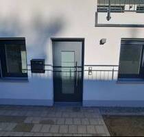 NEUBAU - Helle Wohnung mit Terrasse und Gartenanteil - ruhige Lage - Eichendorf