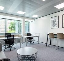 Voll ausgestatteter privater Büroraum für Sie und Ihr Team in Regus Mundsburg Tower - Hamburg Barmbek-Süd