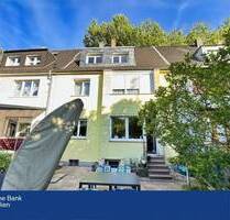 Großfamilien willkommen! - 275.000,00 EUR Kaufpreis, ca.  150,00 m² Wohnfläche in Duisburg (PLZ: 47166) Alt-Hamborn