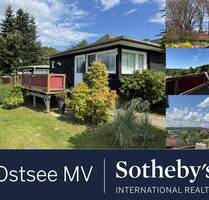 Potenzielles Baugrundstück mit reizvollen Sichtachsen und 2 Ferien - Bungalows - Binz