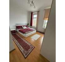 4 Zi. Wohnung mit Balkon und Badewanne - Plauen Stadtmitte