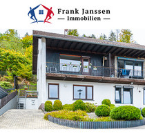 Doppelhaushälfte in Neroth - mit 3 Schlafzimmern, Garten und Terrasse in ruhiger Wohngegend