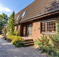 Zweifamilienhaus, riesig groß, sofort frei! - Worpswede