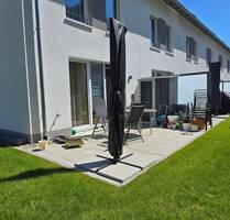 Licht. Lage. Lebensfreude – Neues, modernes Reihenendhaus in ruhiger Toplage, Terrasse, sofort bezugsfrei! - Villingen-Schwenningen