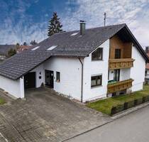 Ideal für die große Familie! - 450.000,00 EUR Kaufpreis, ca.  251,00 m² Wohnfläche in Meßstetten (PLZ: 72469)