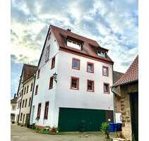 MFH mit 3 Wohneinheiten - gepflegter Zustand - attraktive Lage - Kenzingen