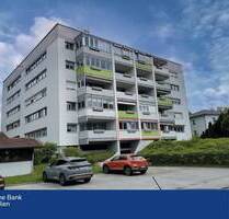 Großzügige 2-Zimmer-Wohnung mit verglasten Balkonen und Tiefgaragenplatz - Passau Heining