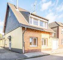 Wohnen & Arbeiten vereint: Anwesen mit Wohnhaus und Gewerbehalle in Geilenkirchen-Leiffarth! - Geilenkirchen / Leiffarth