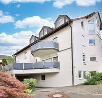 Großzügige Dachgeschosswohnung mit Balkon und Kamin - Filderstadt Plattenhardt
