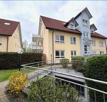 Gemütliche 3 Zi.-Erdgeschosswohnung mit Gartenanteil und PKW-Stellplatz! - Stockach