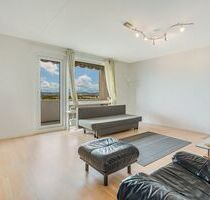 Schöne 3-Zimmer-Wohnung mit toller Aussicht in Niederrad - Frankfurt am Main