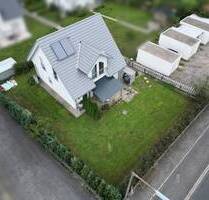 **Neuwertiges Einfamilienhaus mit vielen Extras und großem Garten** - Schwarzenbruck Pfeifferhütte