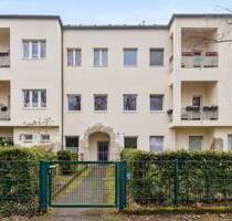 Bezugsfrei nach Sanierung ! Möblierte 2-Zimmer-Wohnung im Komponistenviertel - Berlin-Lankwitz