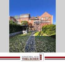 Geräumiges Wohnhaus mit Garage und Garten in Stolberg-Büsbach - Stolberg (Rheinland) / Büsbach