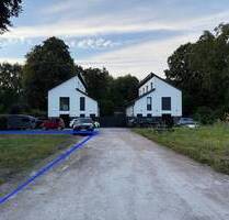 Baugrundstück im Märchenviertel - inkl. Baugenehmigung – exklusive Endlage in ruhiger Wohnstraße - linke Seite - Hamburg Schnelsen