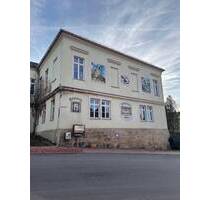 Objekt-Nr.: 13524 - teilsaniertes Wohn- und Geschäftshaus (ehemalige Tanzgaststätte mit Saal) in Reichenbach OT Mylau
