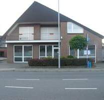 Gepflegte Immobilie mit zwei Garagen - Rheine / Mesum