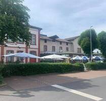 Denkmalschutz-Mehrfamilienhaus mit Gewerbe in Würzburg-Zellerau