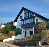 Großes Familienhaus mit Blick in die Rheinebene und exzellenter Ausstattung - Malsch Sulzbach